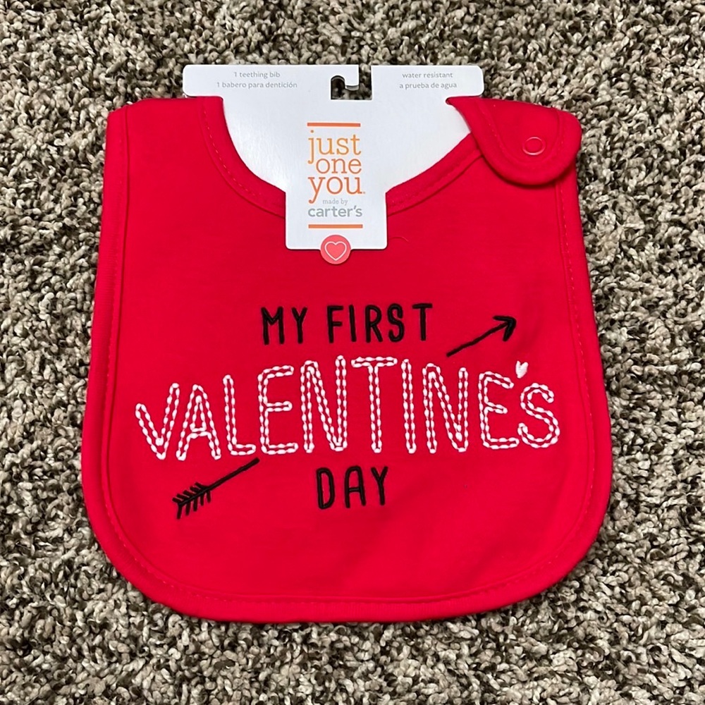 Carter’s Babies 1st Valentine’s Bib NWT